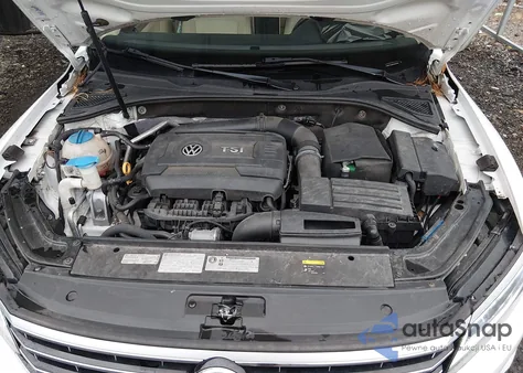 2017 Volkswagen Passat 1.8T Se из США, поврежденный, VIN 1VWGT7A32HC051353